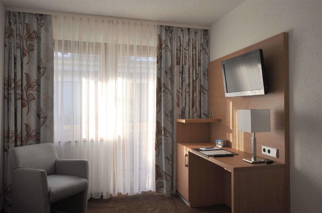 Hotel-Pension-Jasmin Rheinfelden  Habitación foto